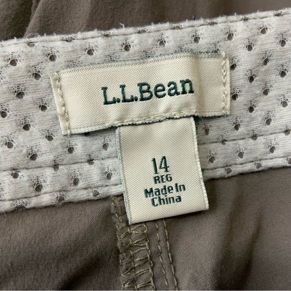 L.L. Bean Women’s Hiking Pants. Beige color. Size 14. - Picture 5 of 6